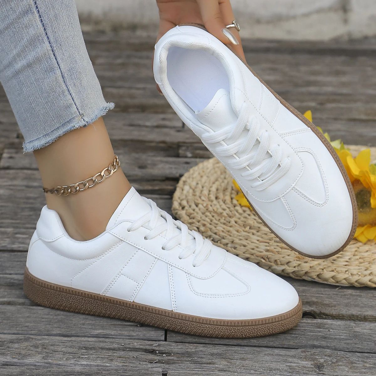 Women's Casual White Lace-Up Sneakers for Breathable Everyday Comfort Bzqbzx - Women's Low Top Sneakers 2