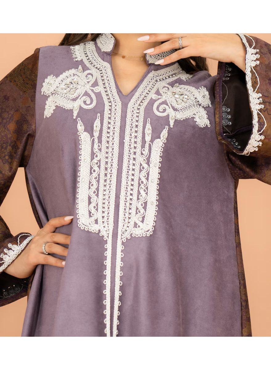 Mandarin Colar White Embroidery Work Winter Jalabiya IKKXA - Women's Jalabiyas 20