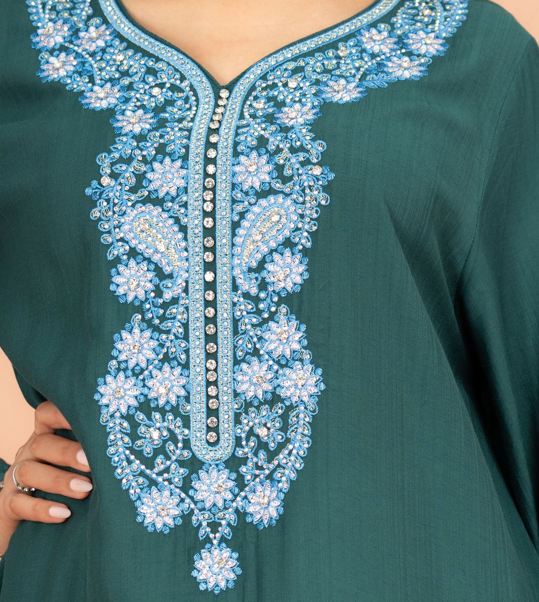 Classic Solid Floral Embroidery Crystal Jalabiya IKKXA - Women's Jalabiyas 53