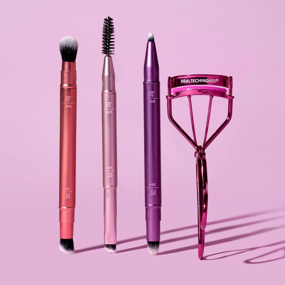 Real Techniques Dual-Ended Eye Brush Set with Eyelash Curler Included Real Techniques Dual-Ended Eye Brush Set with Eyelash Curler Included
