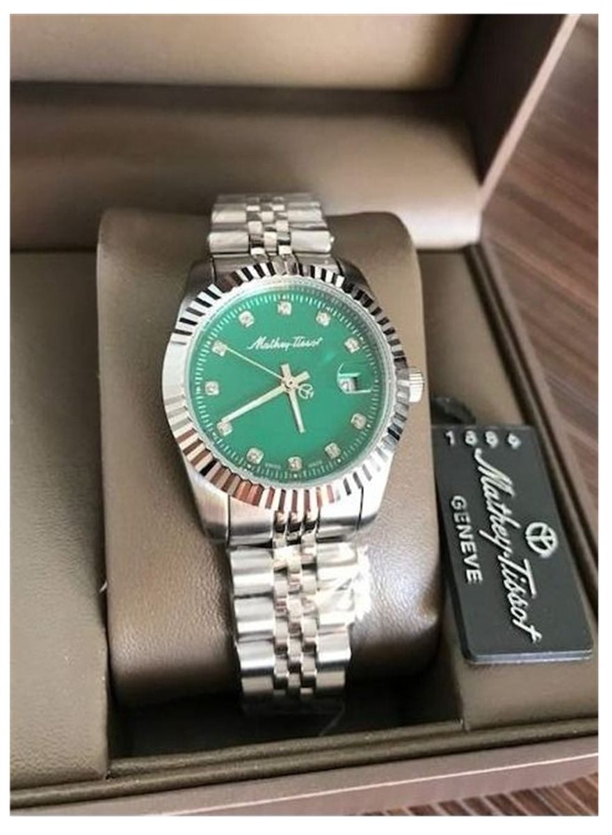 Mathey-Tissot Mathey III Quartz Crystal Green Dial Ladies Watch D810AV Mathey-Tissot Mathey III Quartz Crystal Green Dial Ladies Watch D810AV