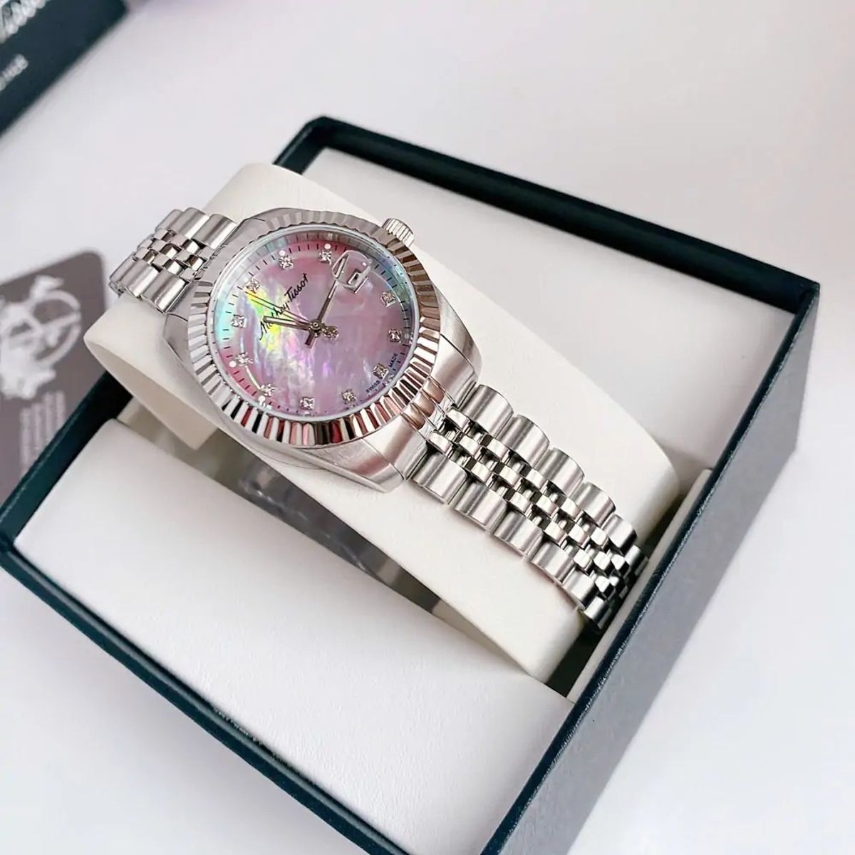 Mathey-Tissot Mathy II Quartz Watch Features D710AVIO Mathey-Tissot Mathy II Quartz Watch Features D710AVIO