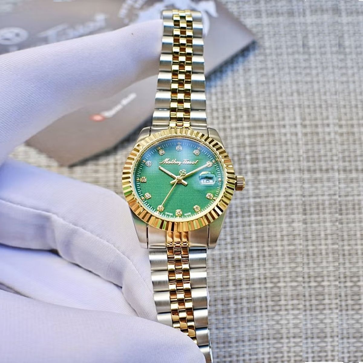Mathey-Tissot Rolly III Crystal Green Dial Ladies Watch D810BV Mathey-Tissot Rolly III Crystal Green Dial Ladies Watch D810BV