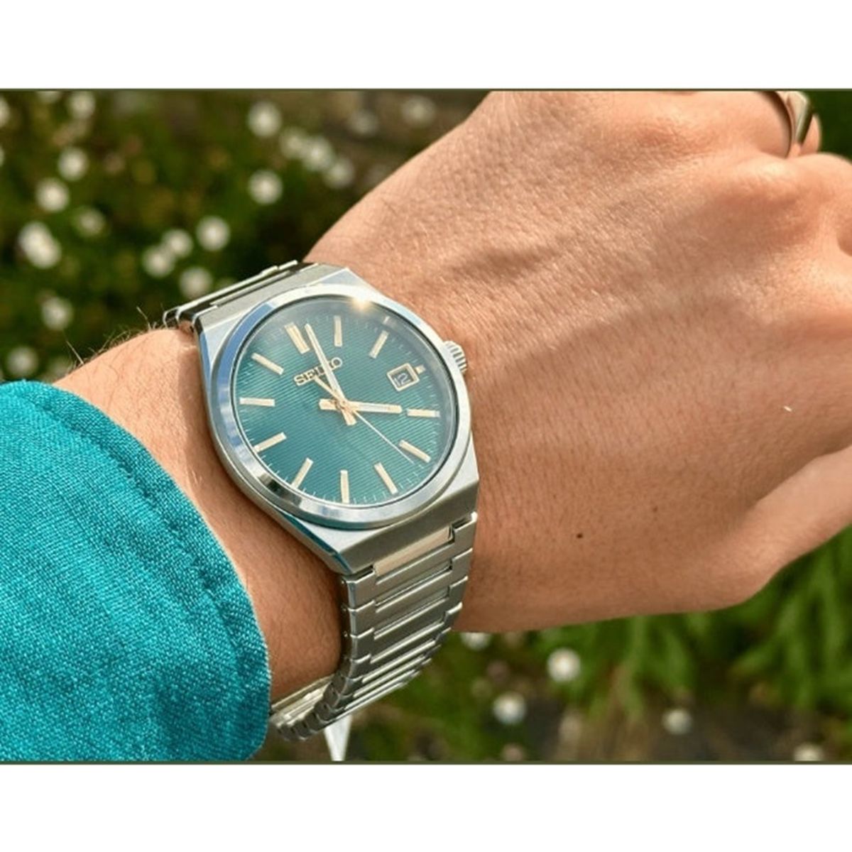 Seiko Classic SUR601P1 Elegant Quartz Watch for Men Seiko Classic SUR601P1 Elegant Quartz Watch for Men