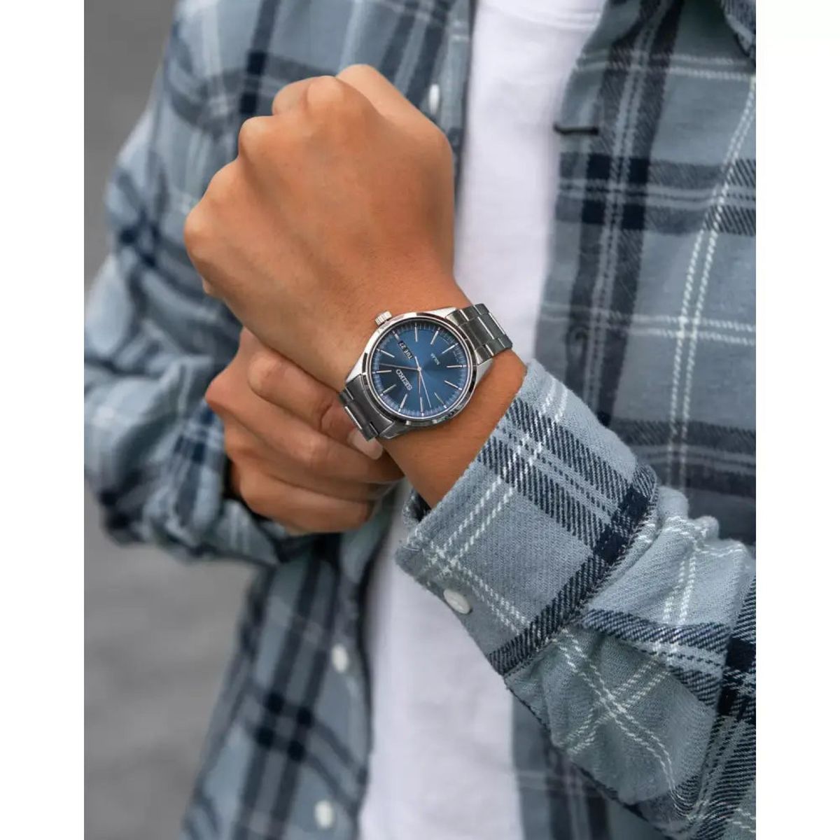 Seiko Solar Men's Watch Blue Dial Stainless Steel SNE525P1 Seiko - Men's Dress Watches 2