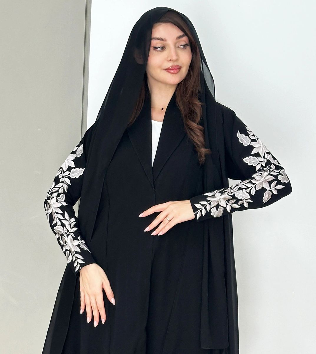 Rosette Abaya - Women's Abayas 4