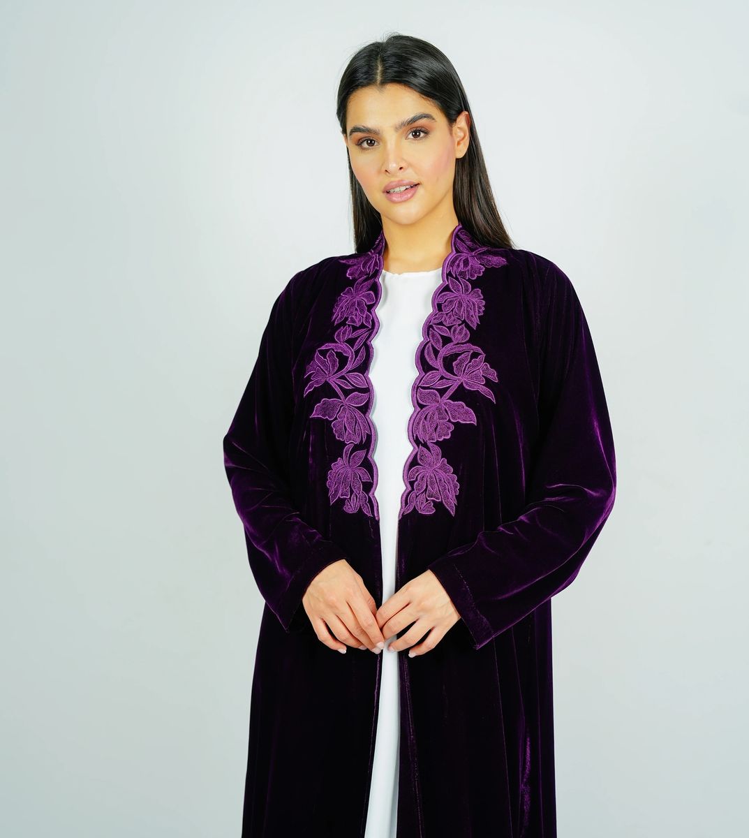 Luxurious Velvet Abaya With Embroidery On The Neckline Rosette Abaya - Women's Abayas 2