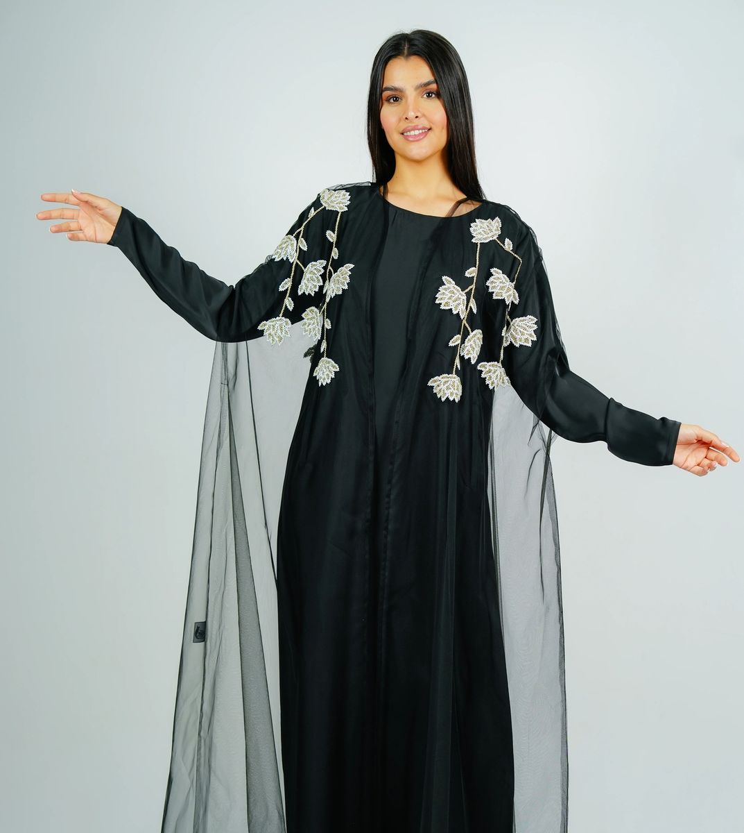 Luxurious Tulip-Embroidered Tulle Abaya with Matching Inner Dress Rosette Abaya - Women's Abayas 3
