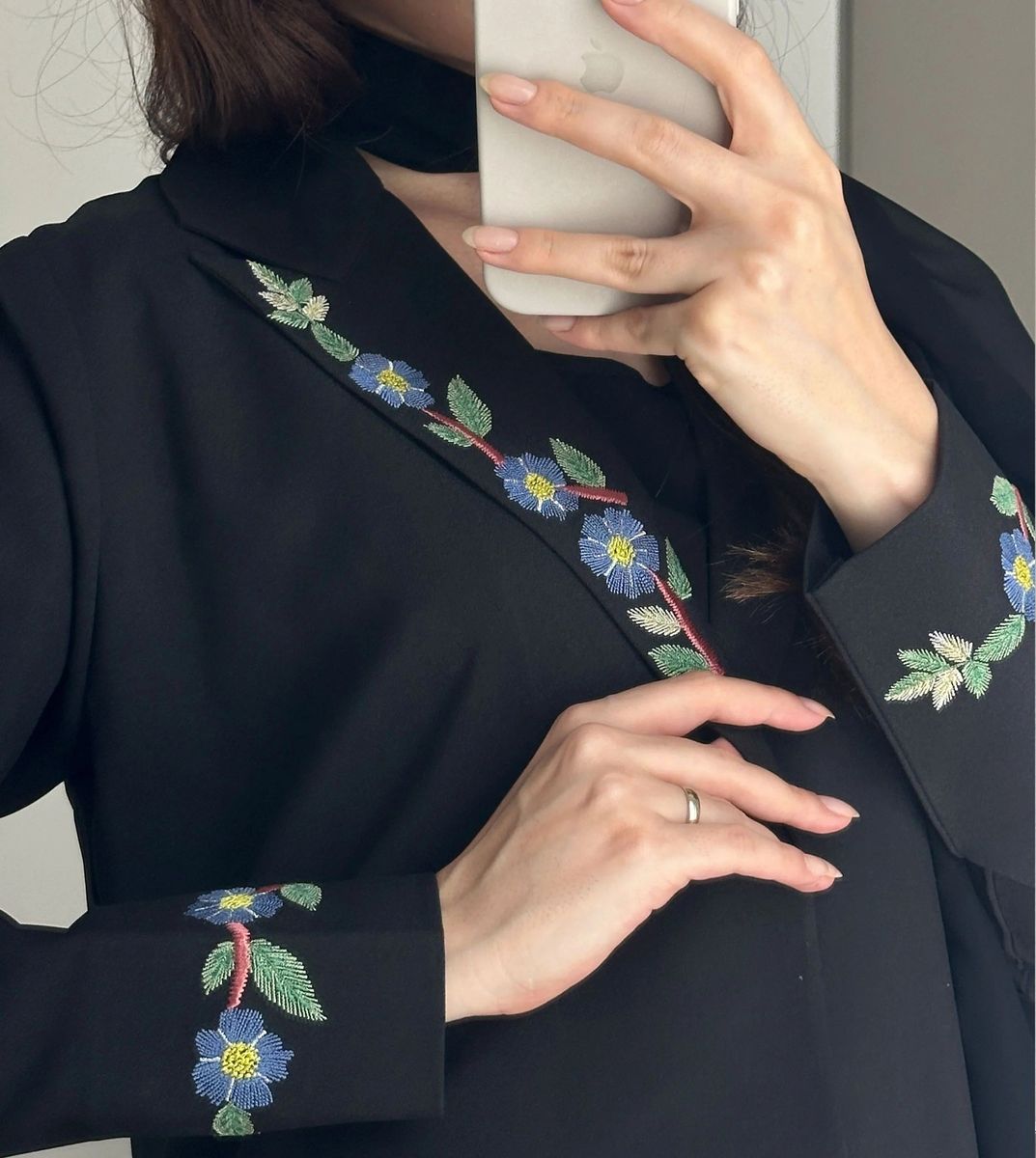 Blazer With Unique Design Featuring Colorful Embroidery Rosette Abaya - Women's Abayas 5