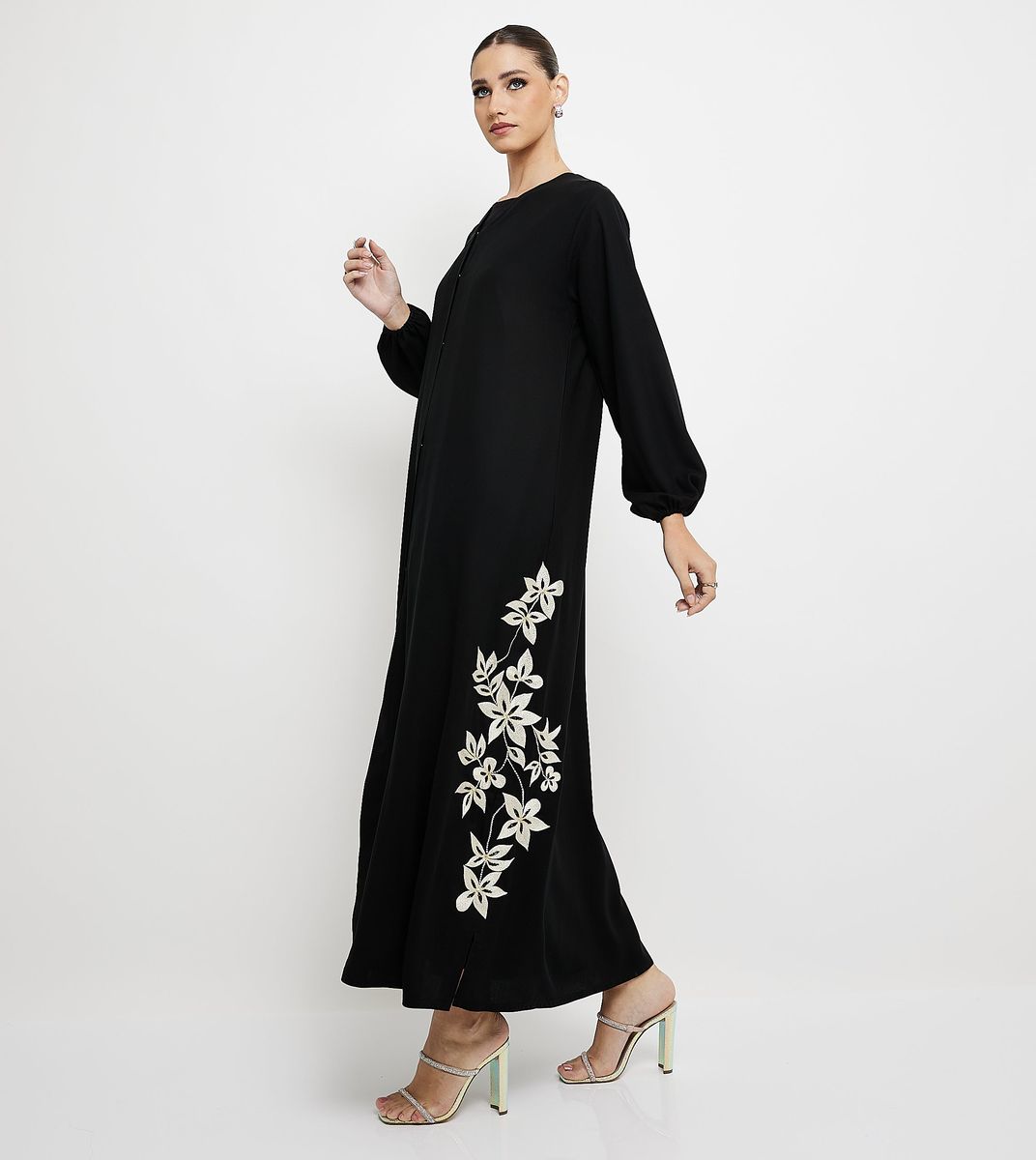 Embellished Abaya With Embroidery With Elastic Sleeves Embellished Abaya With Embroidery With Elastic Sleeves