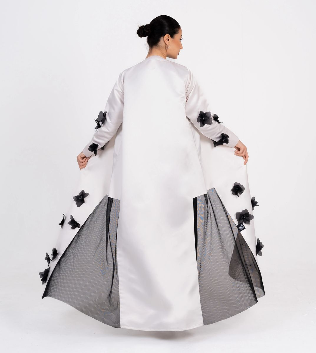 Rosette Abaya - Women's Abayas 3