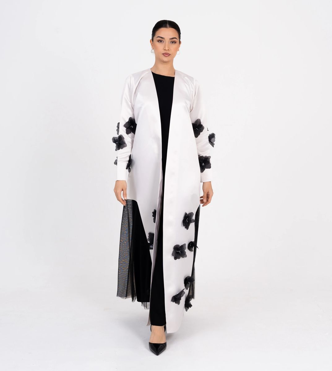 Rosette Abaya - Women's Abayas 4