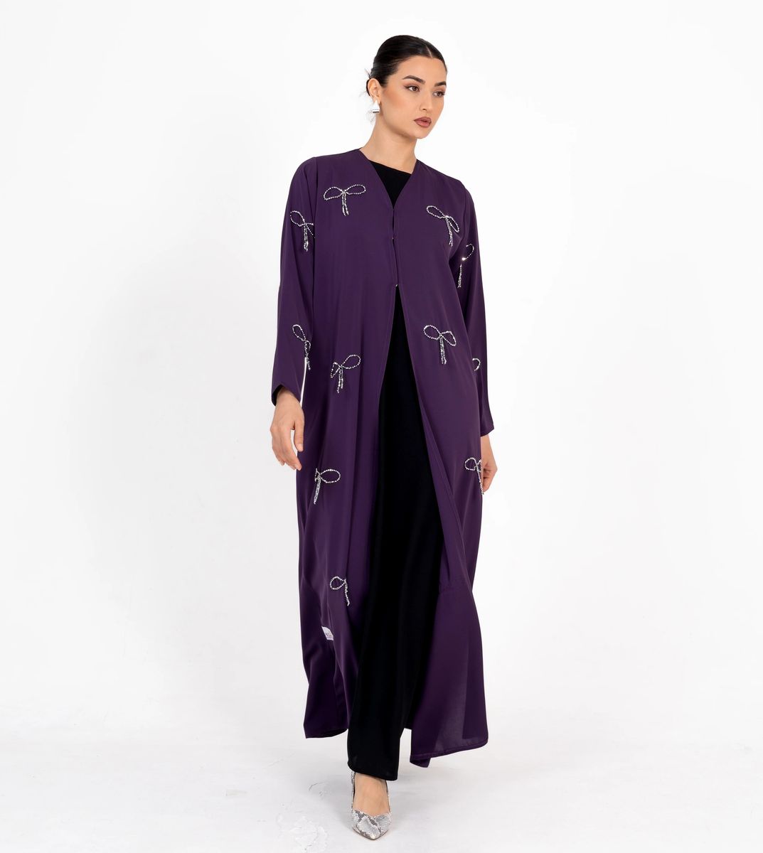 Abaya With Fionka Embroidery With Wide Sleeves - Purple Abaya With Fionka Embroidery With Wide Sleeves - Purple