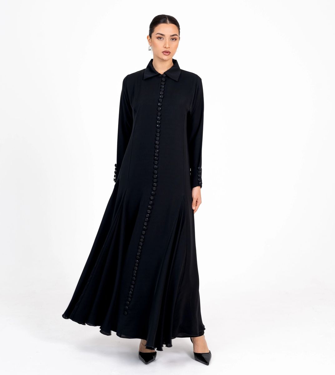 French Abaya With Button Style Rosette Abaya - Women's Abayas 1
