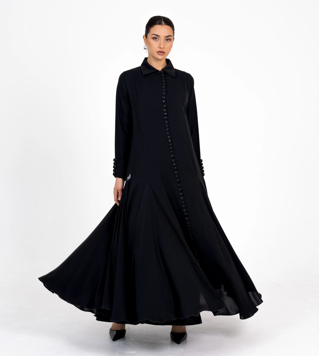 French Abaya With Button Style Rosette Abaya - Women's Abayas 2