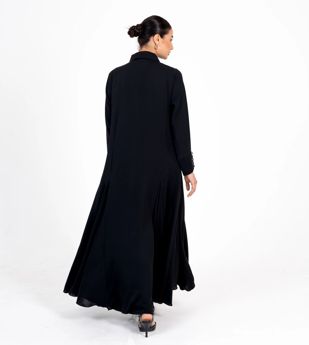 French Abaya With Button Style Rosette Abaya - Women's Abayas 4