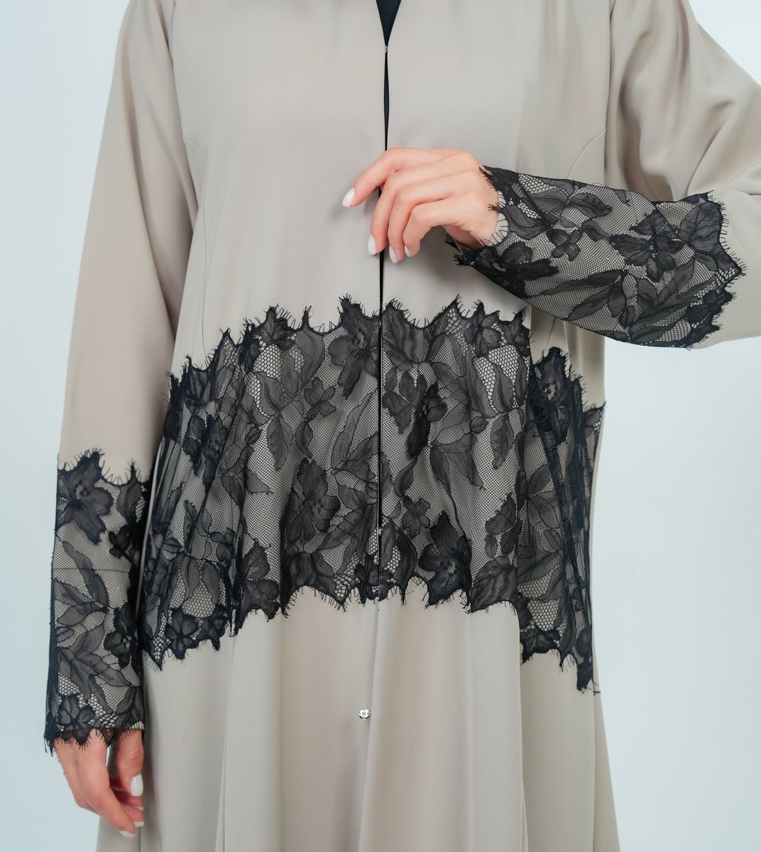 Stylish Beige Abaya With Dantel Embellishments