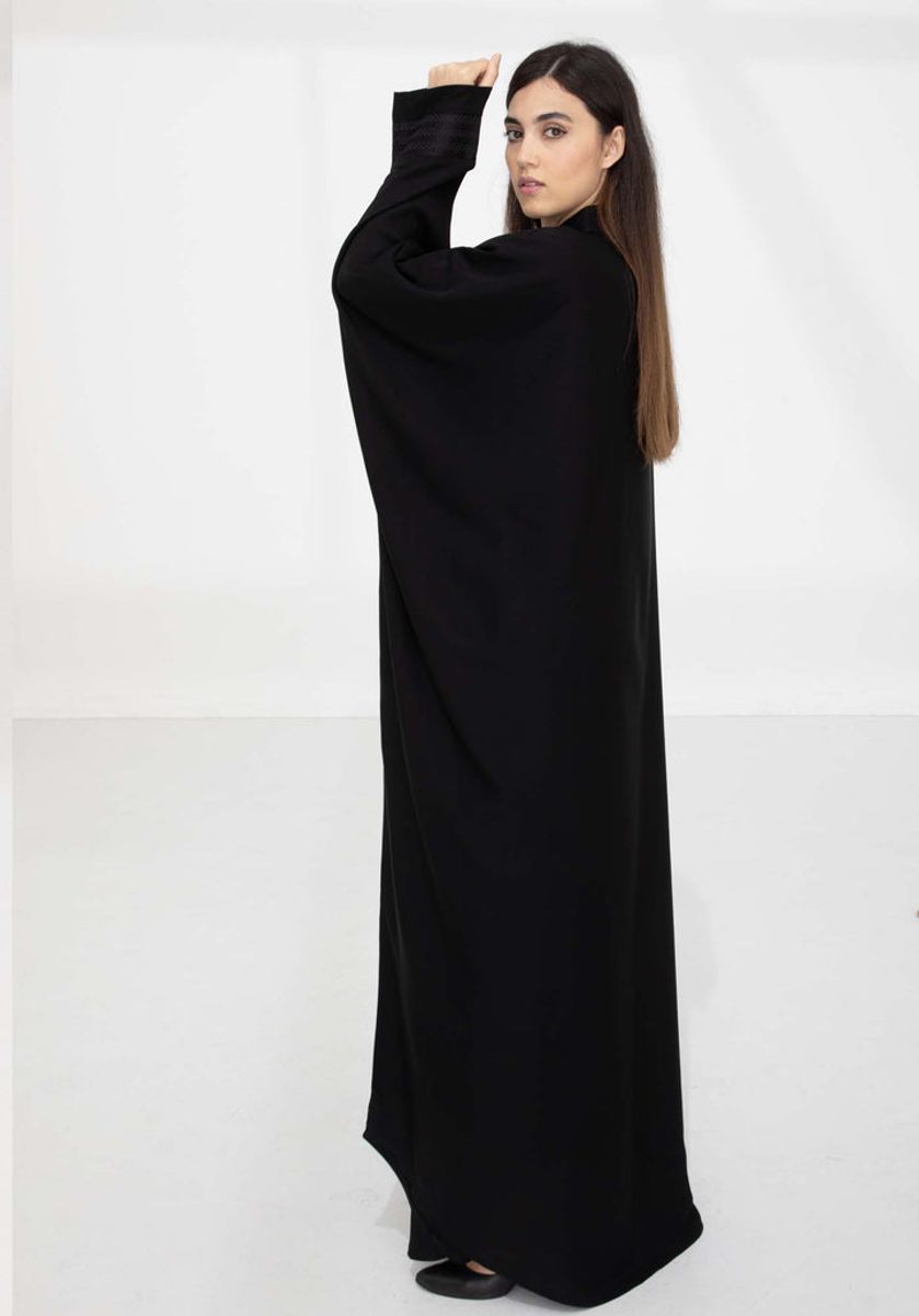 Elegant Black Nida Bisht with Lace Detailing Msquare Fashion - Women's Abayas 3