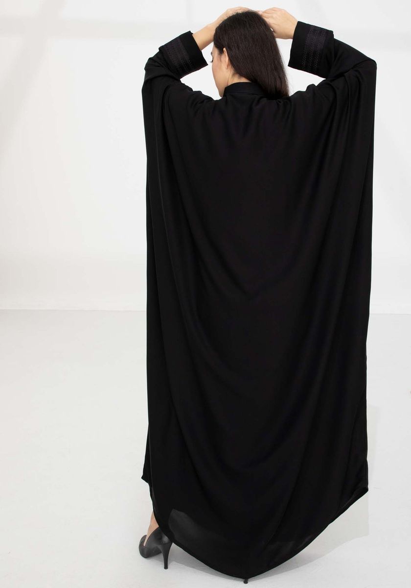 Elegant Black Nida Bisht with Lace Detailing Msquare Fashion - Women's Abayas 4