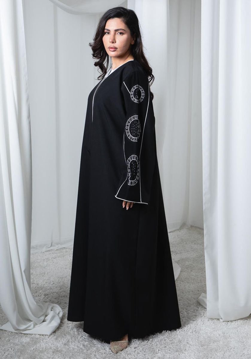 Black Phua Fabric Abaya with Thread Work Embroidery and Headscarf Msquare Fashion - Women's Abayas 4