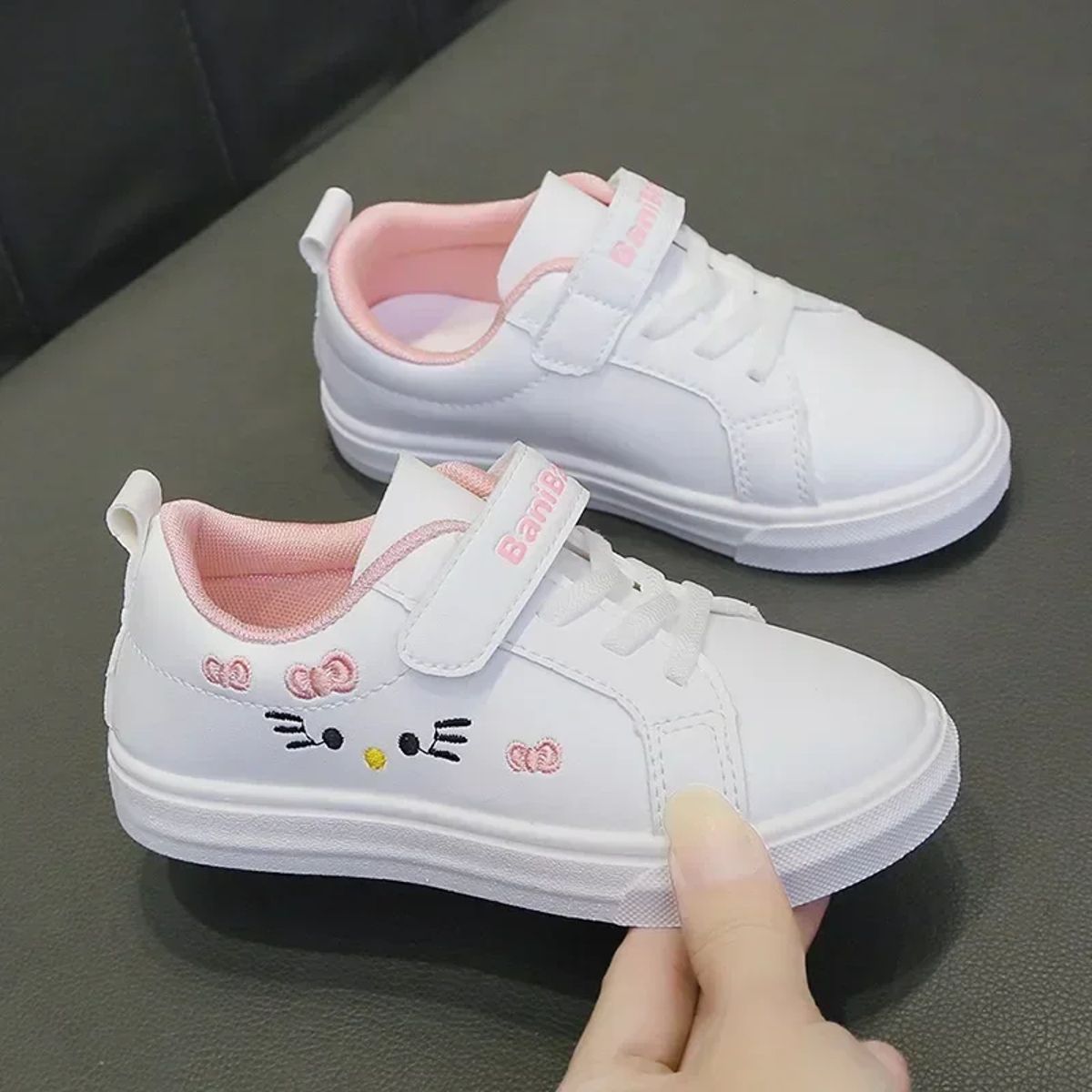 Zyczwl - Kids's Low Top Sneakers 1