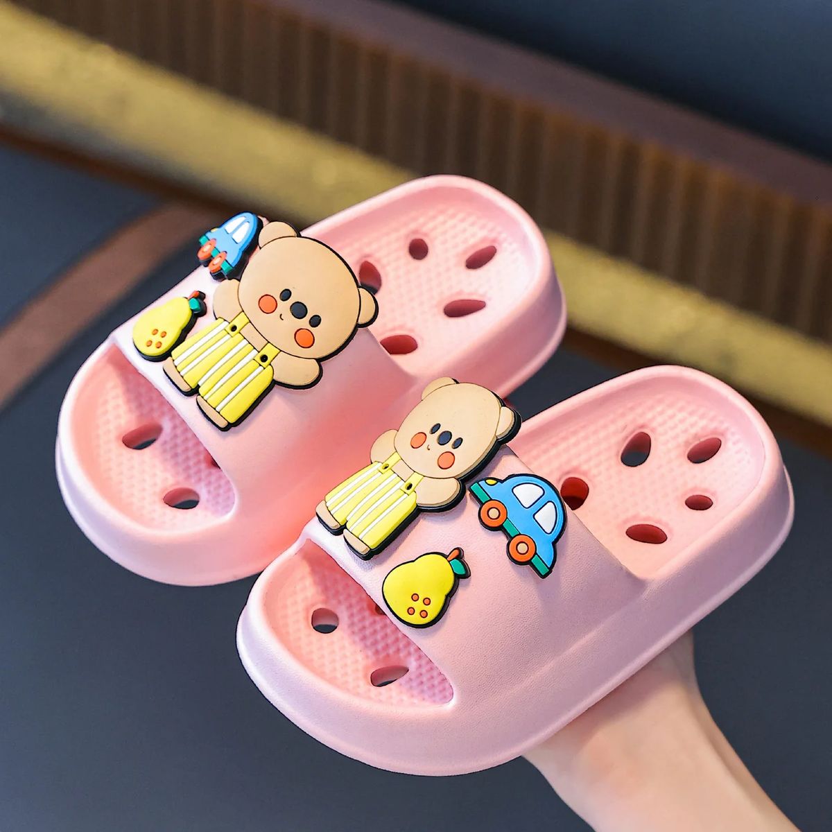 Generic - Kids's Bedroom Slippers 3