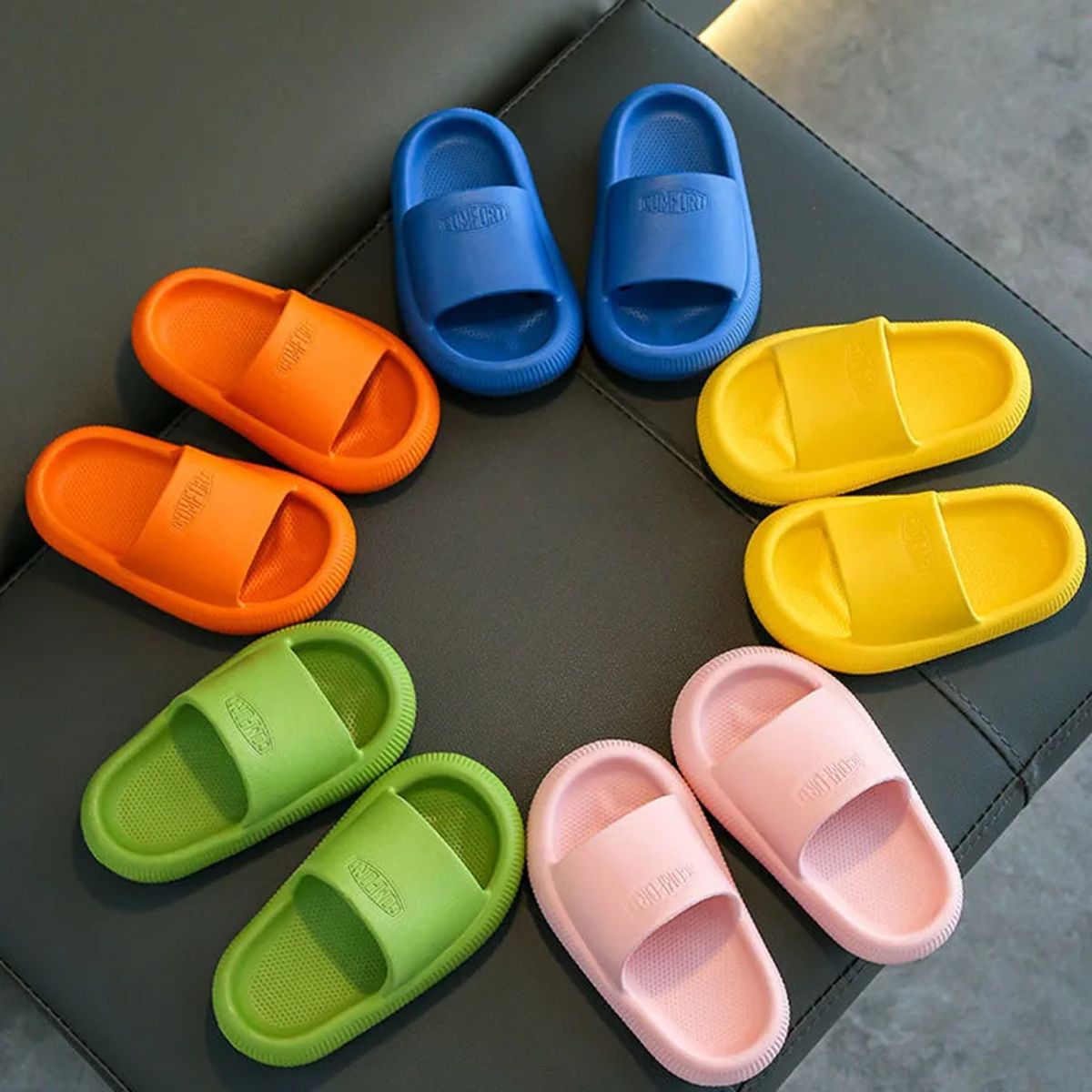 S64e21ef5221345d39a8ceef3893dfcf0H.webp Zyczwl - Kids's Beach Slippers 1