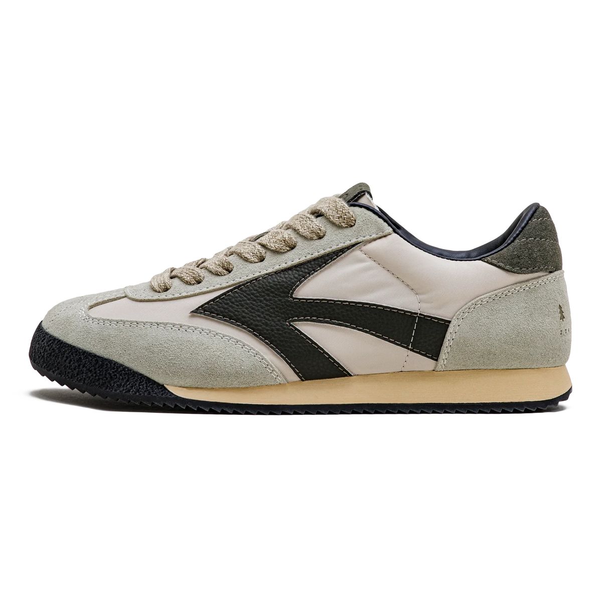Men's Retro Geometric Low Top Sneakers with Breathable Design Men's Retro Geometric Low Top Sneakers with Breathable Design