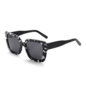 Trendy Square Polarized Sunglasses with UV400 Protection and Comfort Zenottic - Women's Square Sunglasses