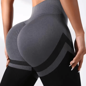 High Waist Striped Seamless Leggings for Yoga and Fitness High Waist Striped Seamless Leggings for Yoga and Fitness