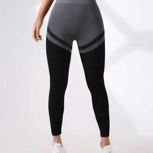 High Waist Striped Seamless Leggings for Yoga and Fitness High Waist Striped Seamless Leggings for Yoga and Fitness