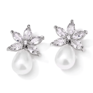 Elegant Leaf-Shaped Cubic Zirconia and Pearl Drop Earrings