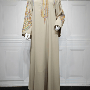 Elegant Floral Embroidered Guipure Jalabiya with Long Sleeves
