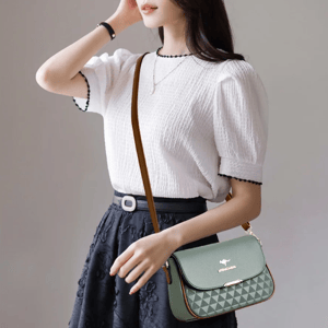 Elegant Women’s Crossbody Shoulder Bag with Versatile Design