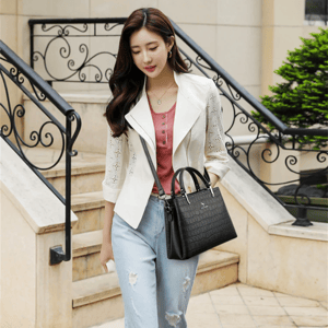 Elegant Genuine Leather Women’s Handbag Stylish Crossbody Shoulder Bag Elegant Genuine Leather Women’s Handbag Stylish Crossbody Shoulder Bag