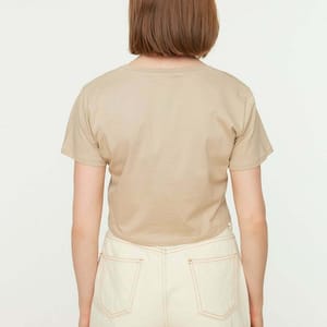 10_org_zoom V-Neck Crop T-Shirt - Casual T-Shirt 43