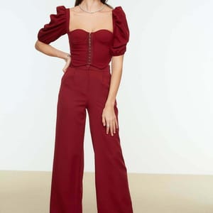 Sweetheart Neck Crop Top