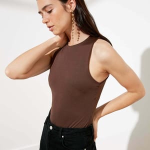 Crew Neck Knitted Body - Sleeveless Tops 53