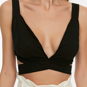 Women's Cut Out Crop Top - Cropped Tops 23