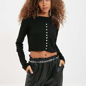 Women's Button Detail Crop Top - Cropped Tops 23