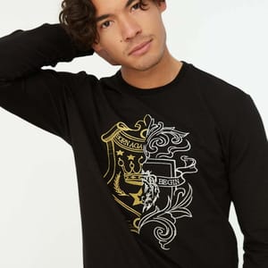 Regular Fit Black Sweatshirt - Sweatshirts 31