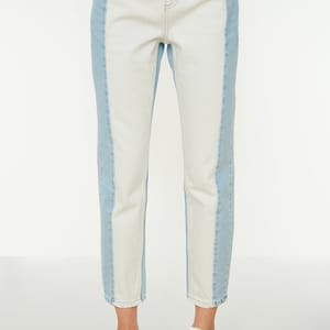 Ripped High Waist Mom Jeans - Mom Jeans 28