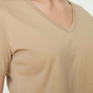 9_org_zoom V-Neck Crop T-Shirt - Casual T-Shirt 42