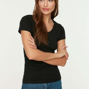 Trendyol - Women's Casual T-Shirt 1