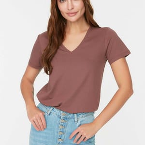 Trendyol - Women's Casual T-Shirt 45