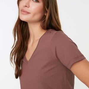 Trendyol - Women's Casual T-Shirt 6