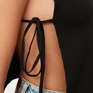 Black Tie Detail Knitted Women's Crop Top - Cropped Tops 18