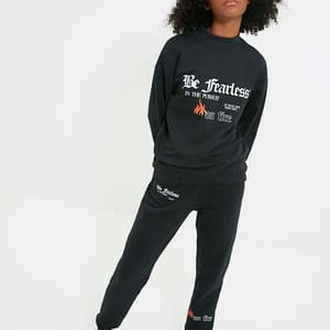 Black Graphic Knitted Women's Sweatshirt - Sweatshirts 33