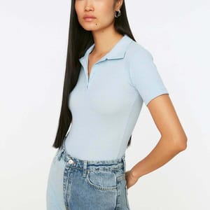 Trendyol - Women's Short Sleeve Tops 35