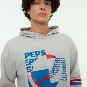 Pepsico Printed Sweatshirt Trendyol - Women's Hoodies 22